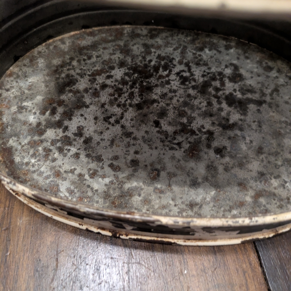 Rustic Two-Tier Metal Tray - Picture 5 of 7